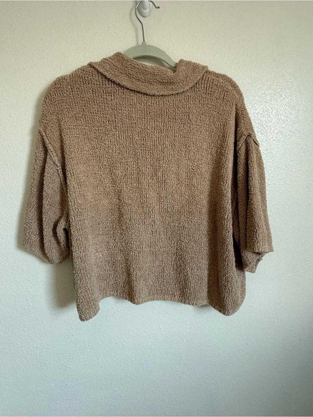 Free People Beige Cropped Off-Shoulder Knit Sweater